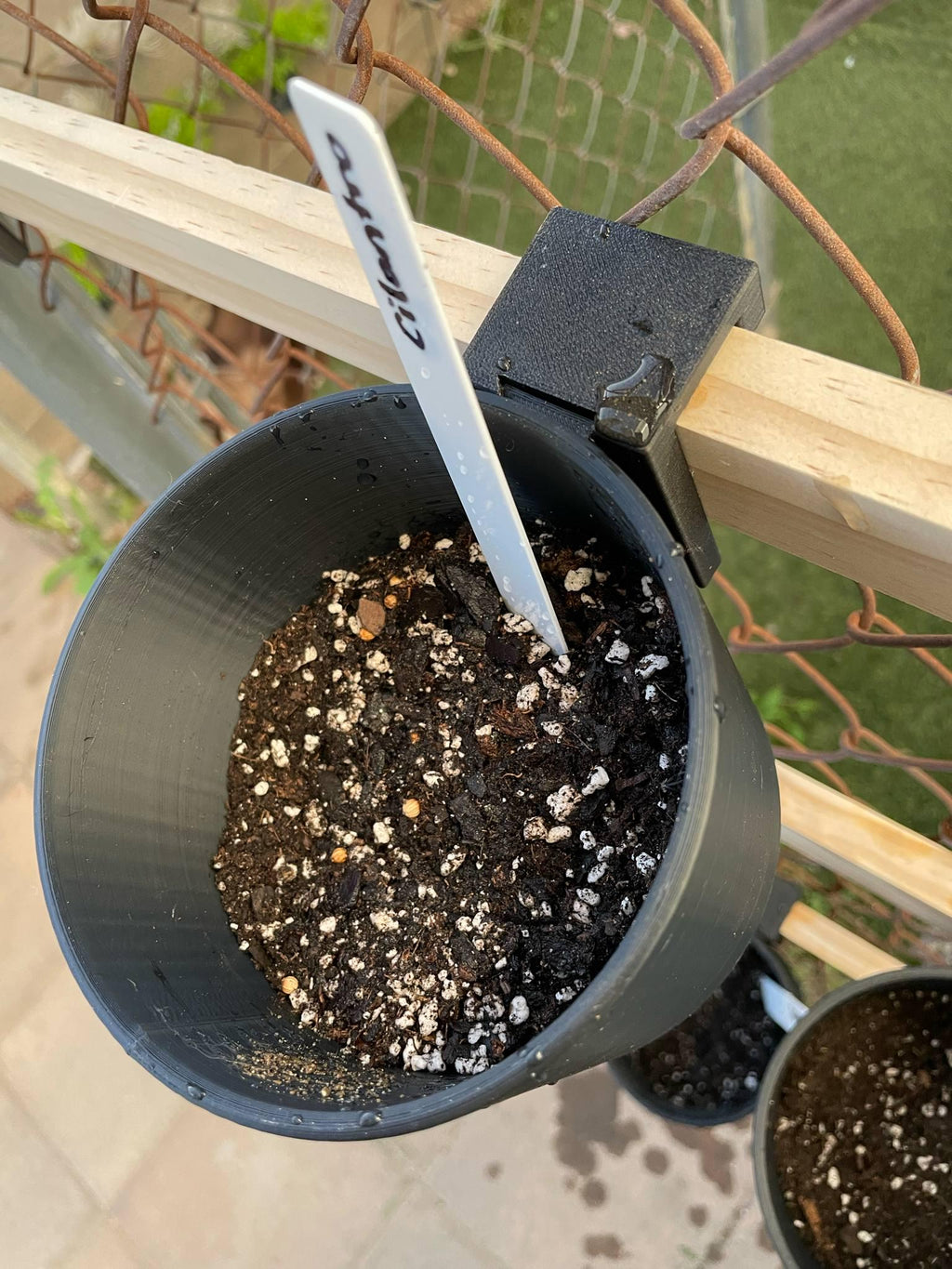 Hanging Mounted Planter